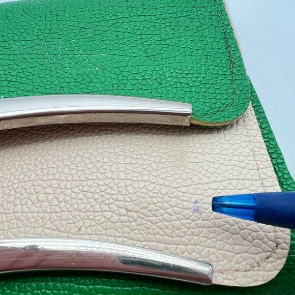 Clutch Purse Wristlet Crossbody Green Vintage 70s Retro MCM Pebbled Faux Leather - Picture 9 of 15